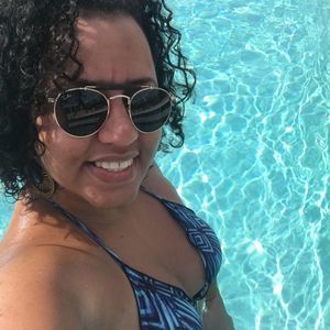 Meet your Posher, Ana